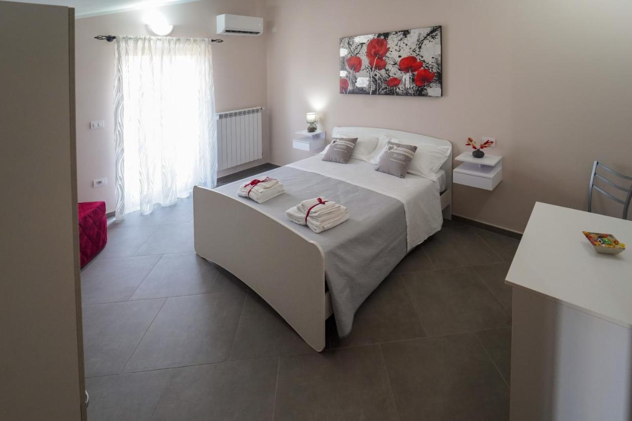 Villa Falcone Alvignano Bagian luar foto