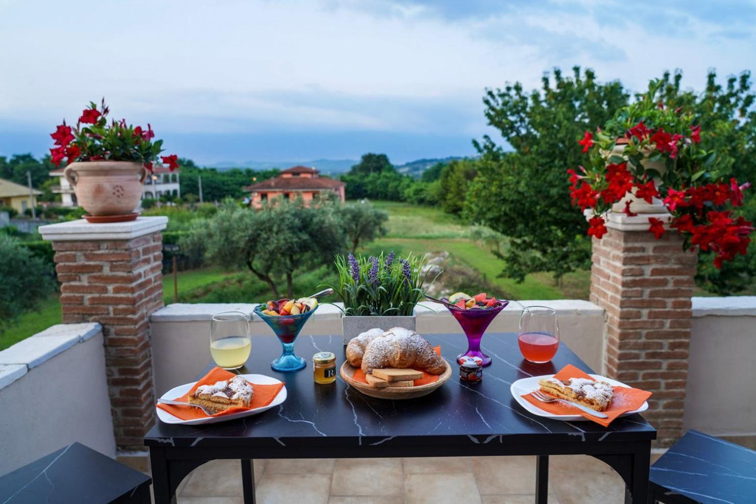 Villa Falcone Alvignano Bagian luar foto